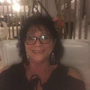 Meet your Posher, Anne